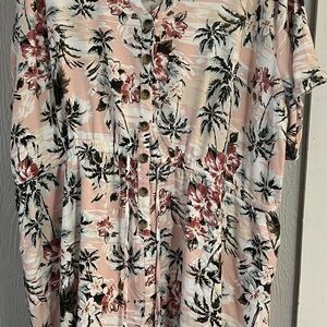 Torrid Cream Green Notched Collar Romper